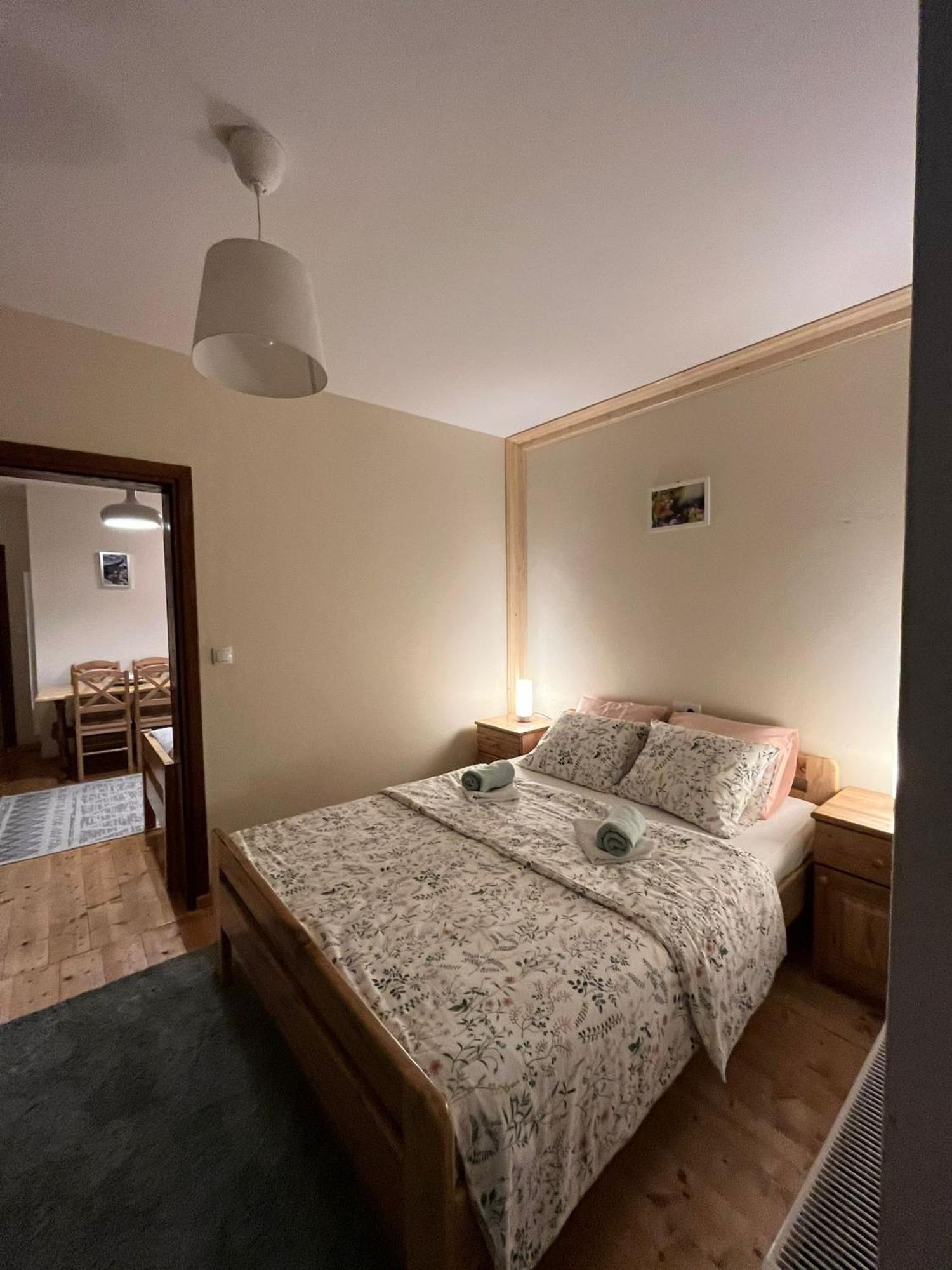 Dusa Zlatara โนวาวาโรช ภายนอก รูปภาพ